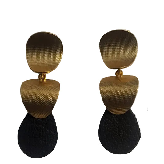 Velvet earings gold and black